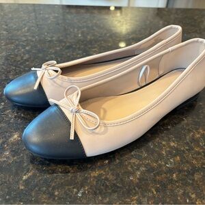 H&M Black and Tan Ballet Flats